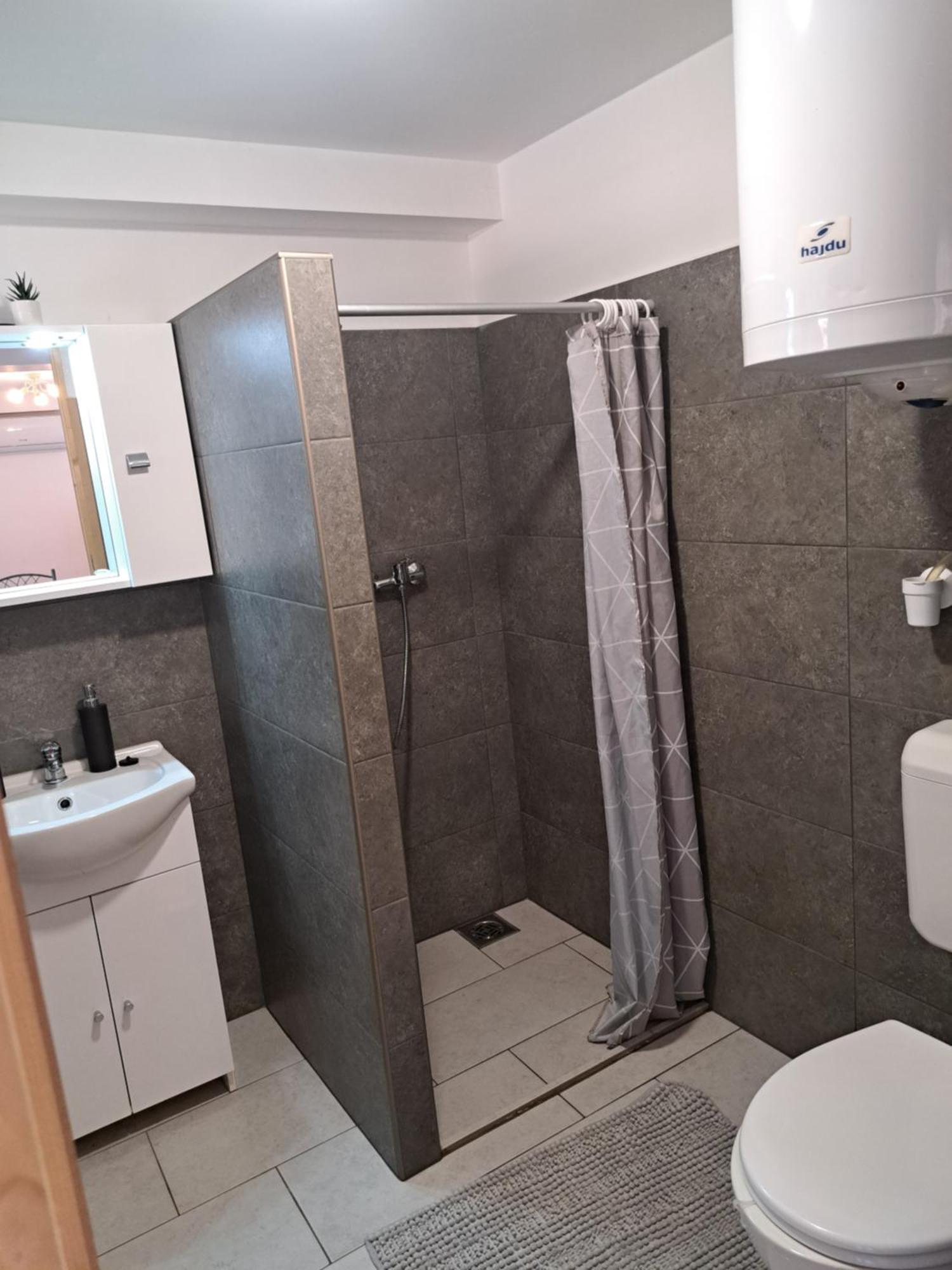 Vivien Apartman Фоньод Екстер'єр фото
